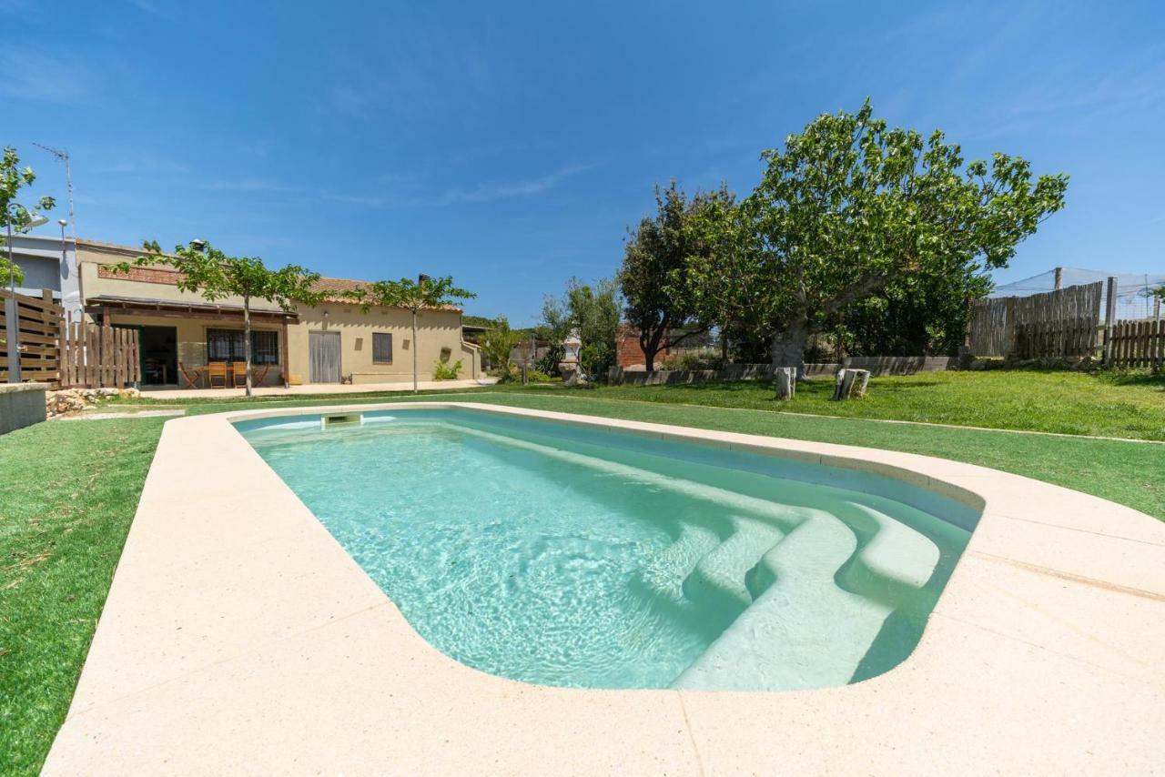 Holiday Home Florence 암푸리아스 외부 사진